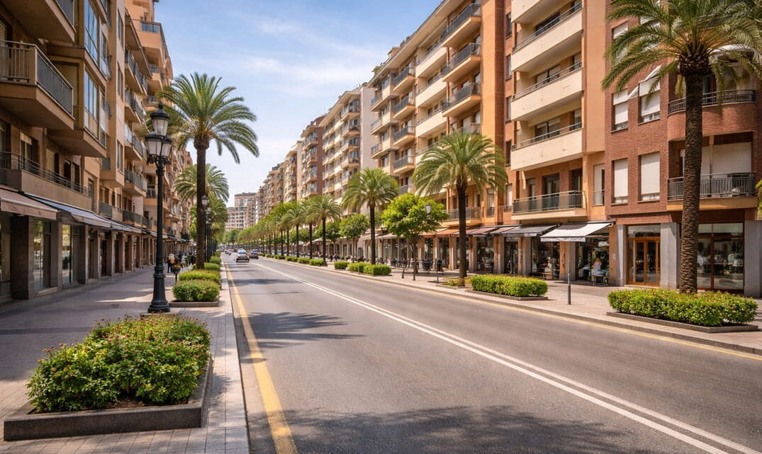 avenida en el Eixample de Tarragona con edificios donde se requiere cerrajero